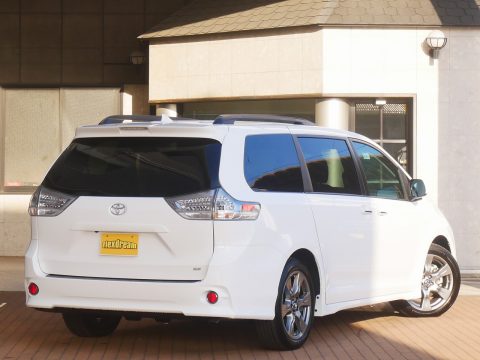 2018モデル　TOYOTA 　SIENNA　トヨタ　シエナ　SE　スポーティー　北米トヨタ　ミニバン　人気車種flexdream　 (3)